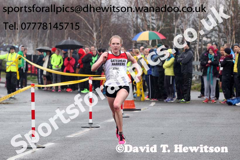 Womens relay, Elswick Harriers Relays, Newburn, Newcastle. Photo: David T. Hewitson/Sports for All Pics